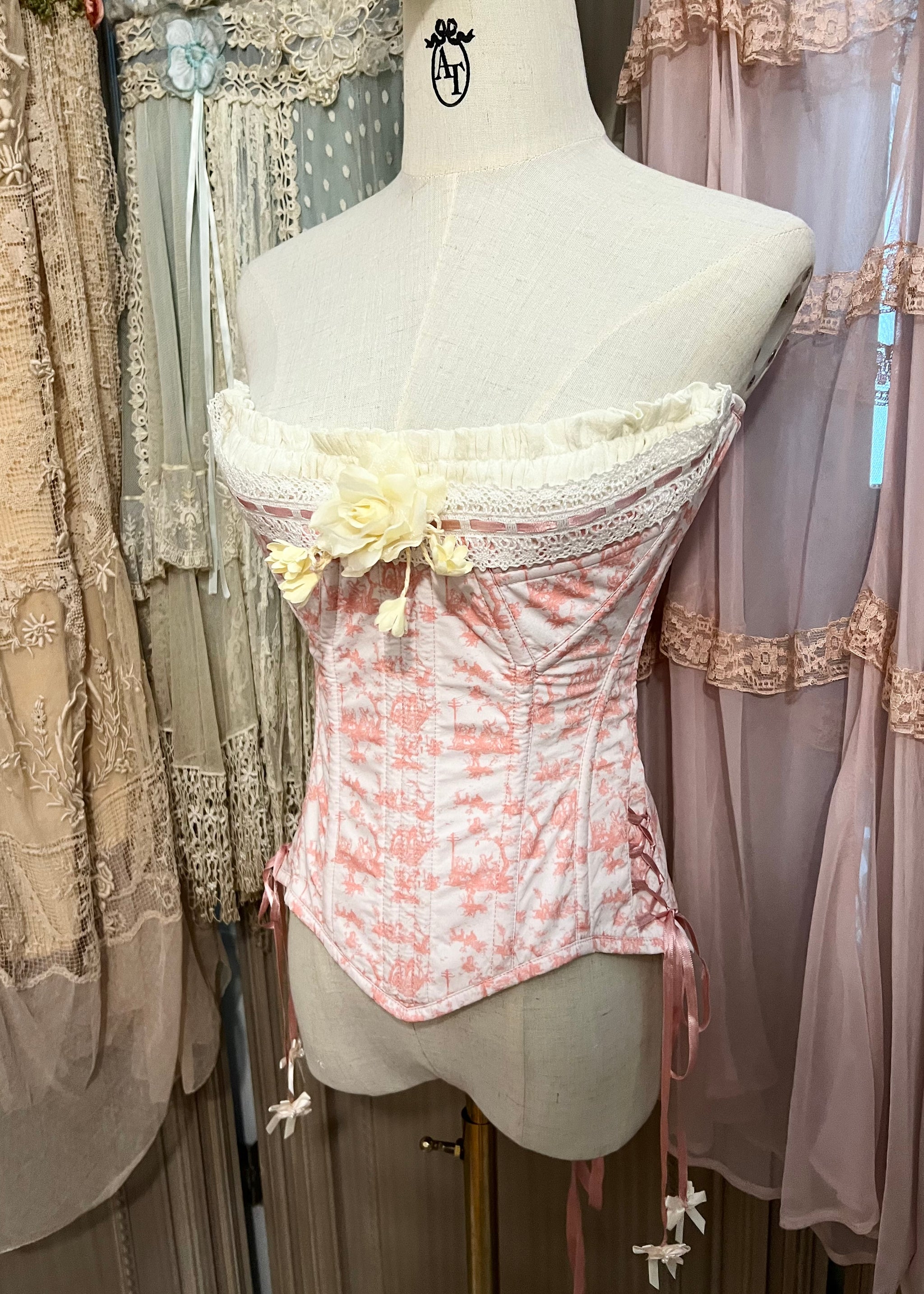 yilon CORSET LACE CAMI ピンク yilon CORSET LACE CAMI ピンク