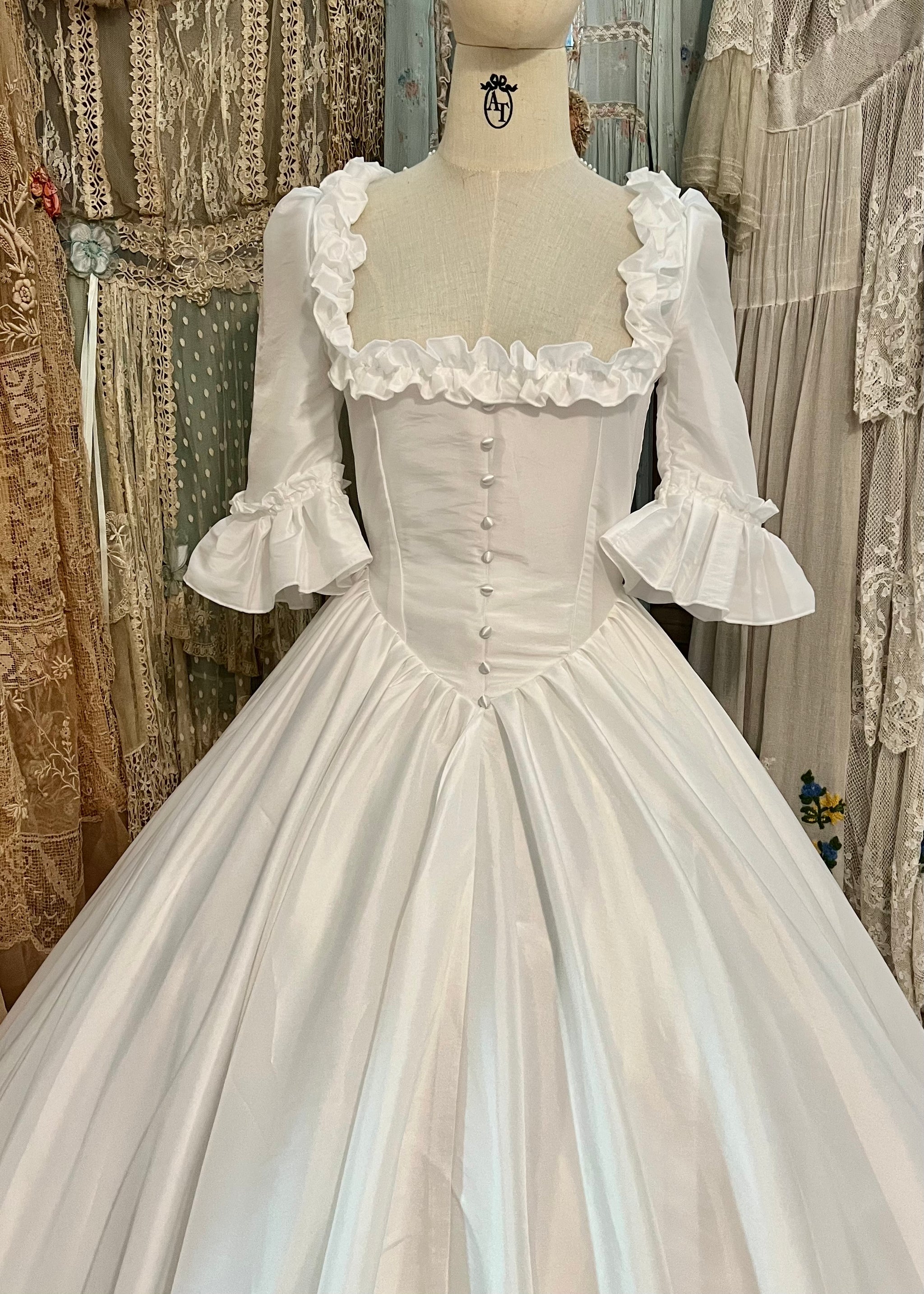Le Chteau Romance Dress S