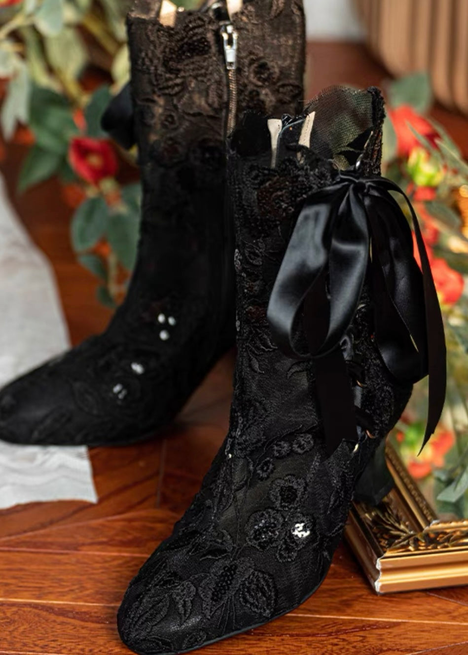 Lacey Silhouette Boots 37 / Black