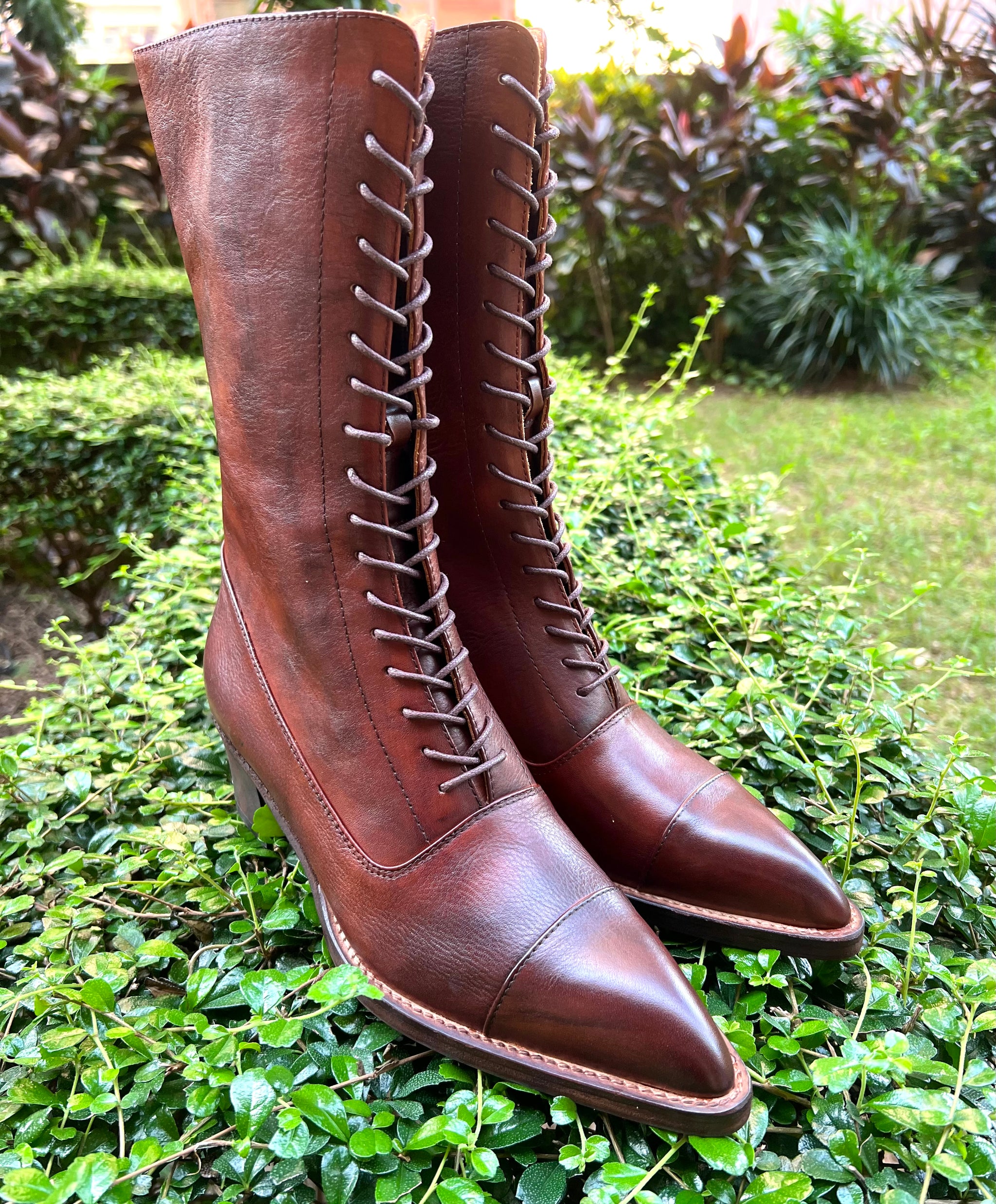Victorian boots – Ann.tique