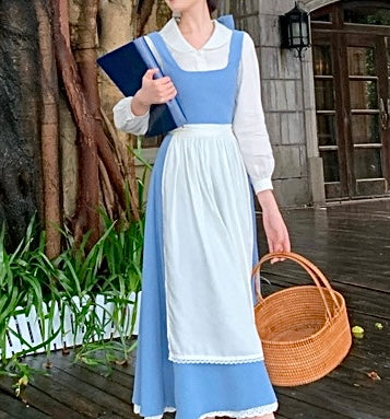 Belle cosplay beauty and the beast Disney princess princesscore cosplay girl party prom halloween cosplaying cottage style Cottagecore cottage