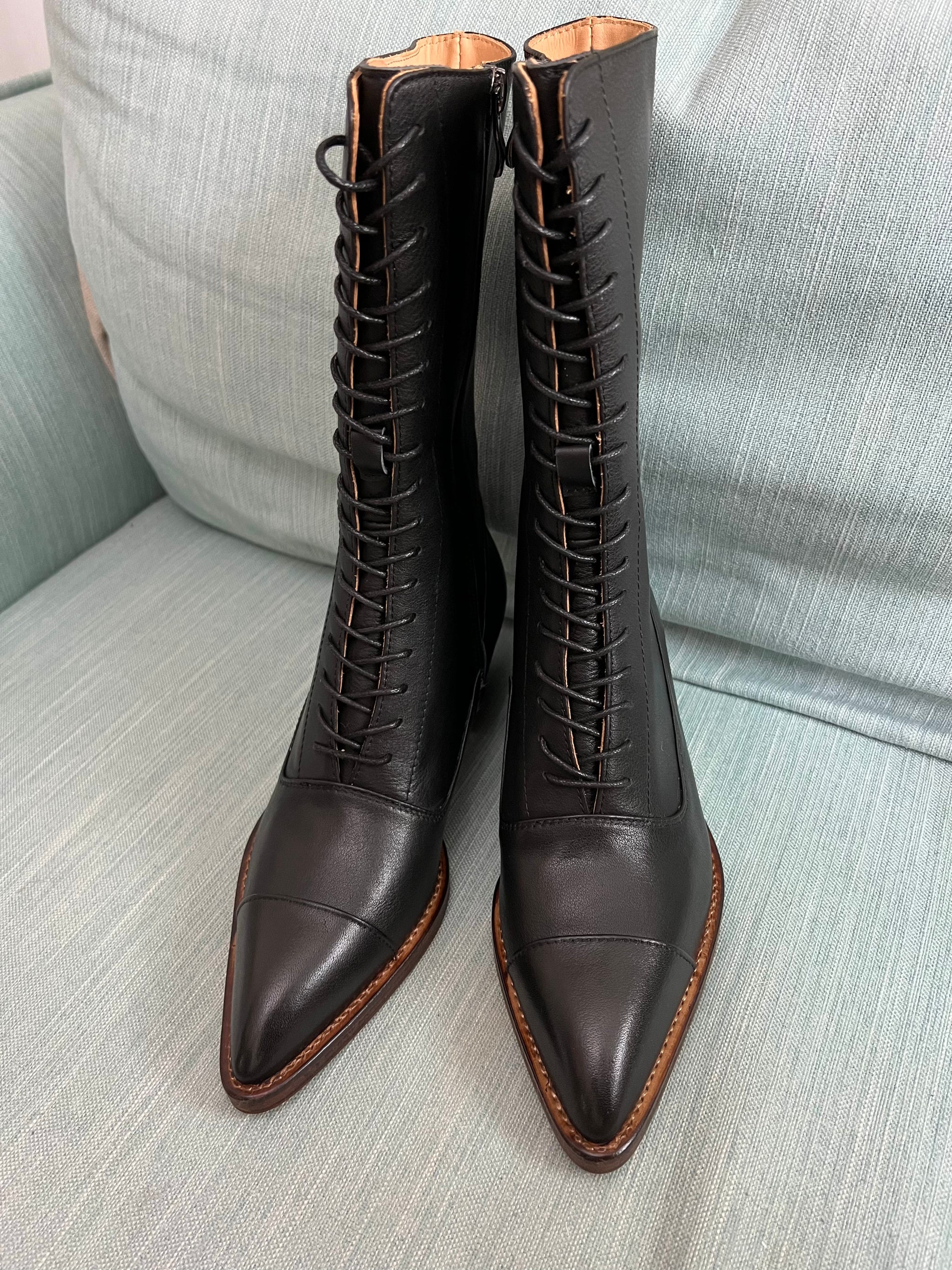 Victorian boots – Ann.tique