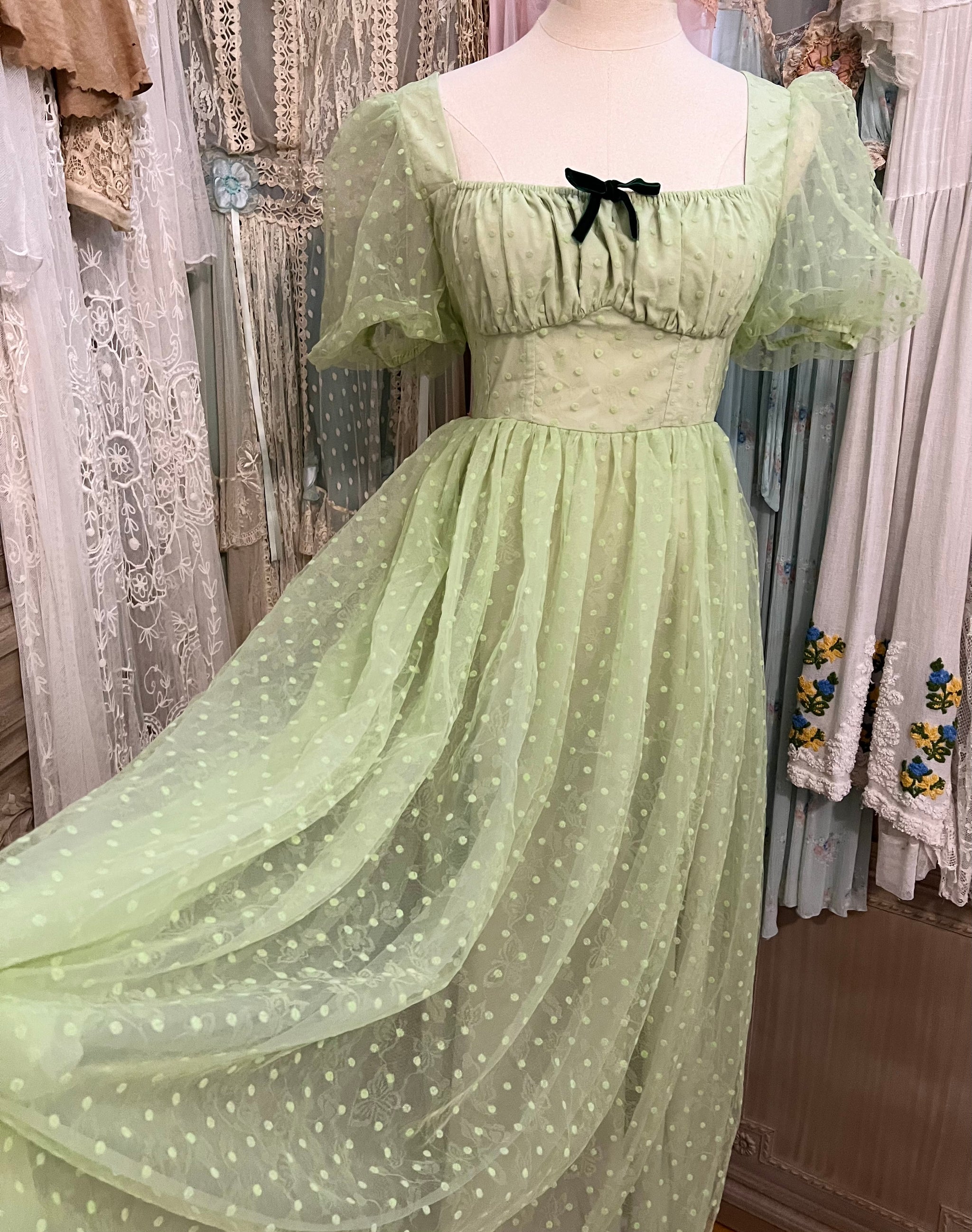 Wizard of oz dress Ann.tique Wizard of oz dress Ann.tique