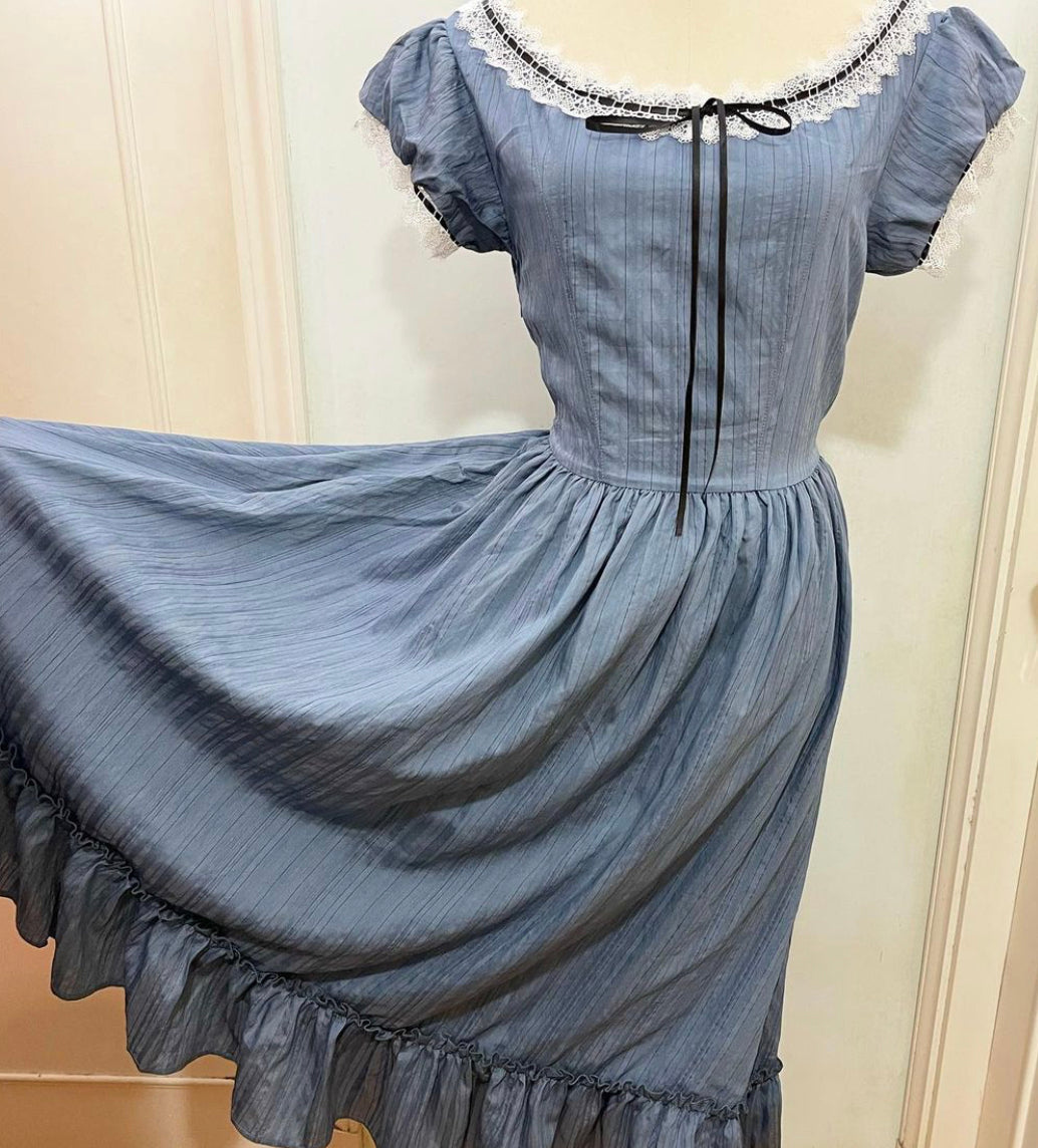 Lil women dress (black/blue) XL / Black Lil women dress (black/blue) XL / Black